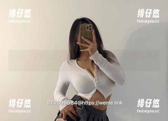 微密圈 - 原图在手，黑饱宝的剧情可不止是拍照那么简单。